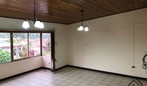2831BD15-6755-405A-85B8-9D7B9E499047